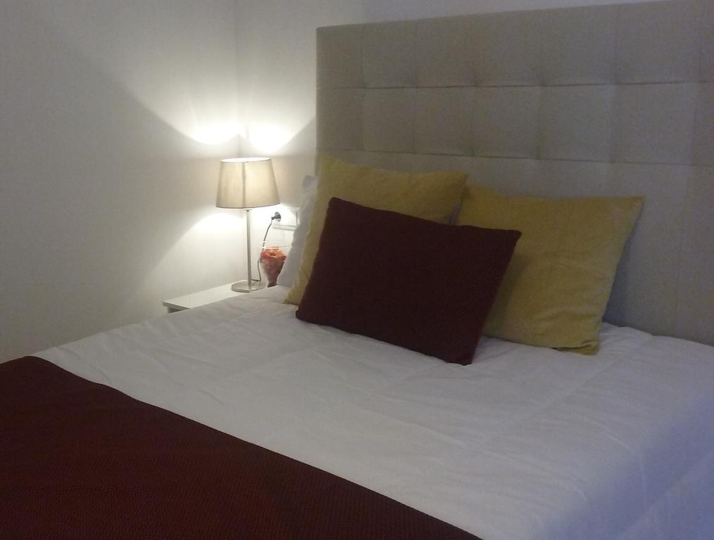 Hotel Brustar Sagrada Familia Barcellona Esterno foto