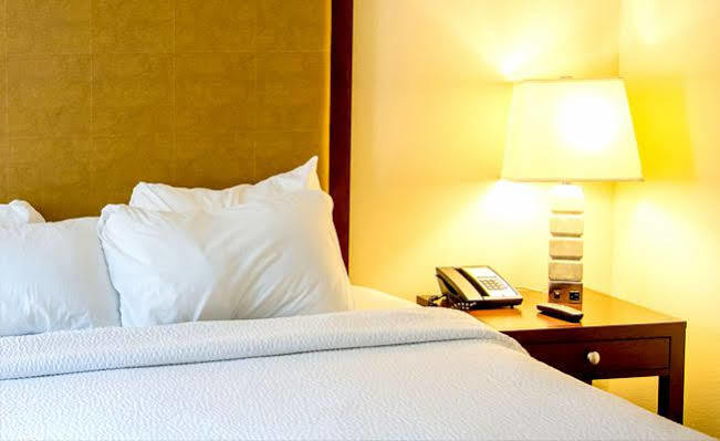 Hotel Brustar Sagrada Familia Barcellona Esterno foto